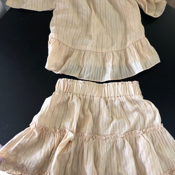 Yellow skirt set - Picture 1 of 4